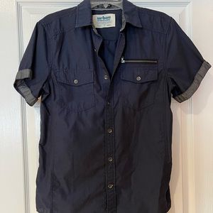 Men’s Urban Pipeline button down shirt